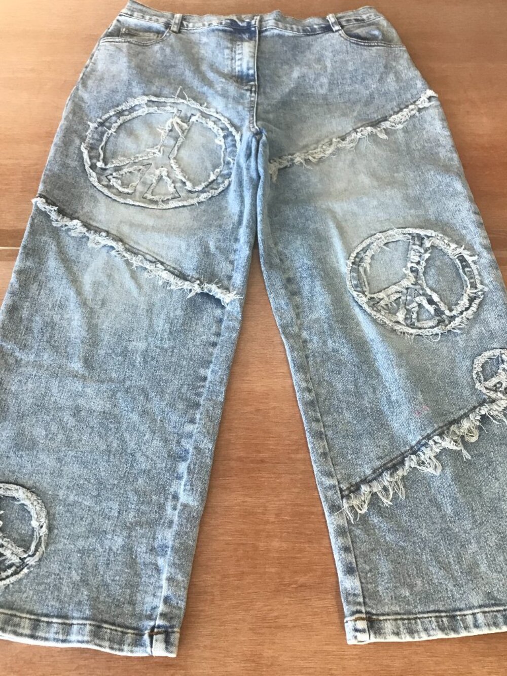 Davi & Dani Wide Leg Jeans Women L Blue Peace Signs Patches High Rise Stretch